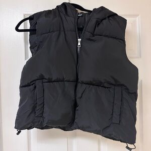 Charlotte Russe Black Puffer Vest